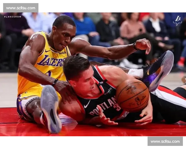 抢断技巧全面解析与实战应用提升球场防守能力