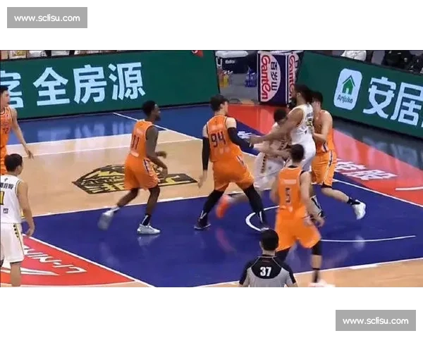 篮下强攻制胜技巧解析以补扣得分为核心的实战策略 篮下强攻制胜技巧解析以补扣得分为核心的实战策略